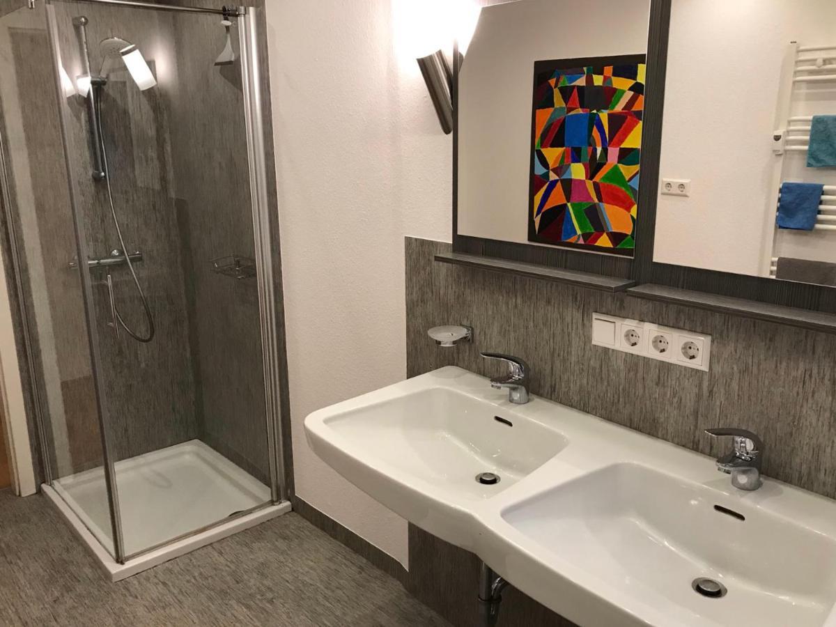 Self-Check-In Zentrale Fewos In Triberg - Nah Am Wasserfall - تيبرغ المظهر الخارجي الصورة